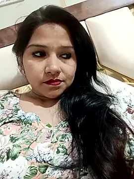 Vanshika1432 online show from 10-27-25, 04:57