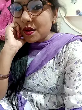 Vanshika1432 online show from 10-23-25, 03:49