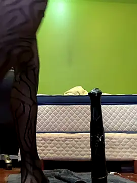 titi23557 online show from 10-20-25, 06:48