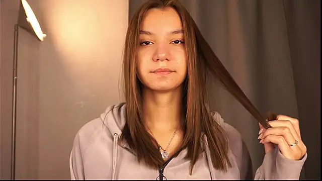 BrynnHolverson online show from 10-25-25, 05:57