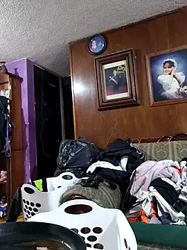 Carlosvelaz561162 online show from 11-08-25, 10:24