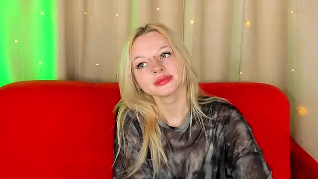 AlessaKiss online show from 11-30-25, 01:50