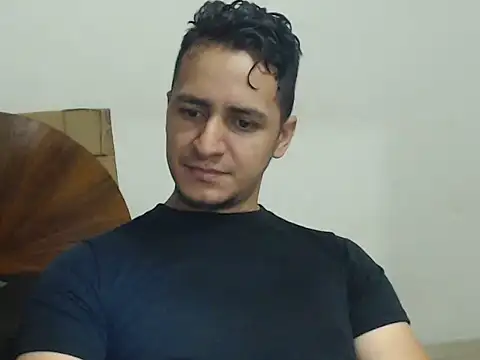 DarkTheKing online show from 10-18-25, 04:36