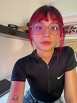 Emma duff online show from 04-09-26, 07:42