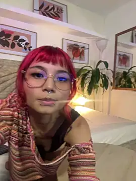 Emma duff online show from 05-21-26, 07:44