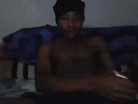 Snapshot of sexybulldozer chatting on 10-23-25, 07:01 sexybulldozer online show from 10-23-25, 07:01