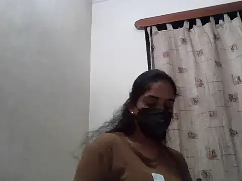 Snapshot of shainiasha1 chatting on 10-17-25, 03:14 shainiasha1 online show from 10-17-25, 03:14