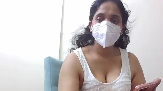 Snapshot of shainiasha1 chatting on 07-13-26, 05:56 shainiasha1 online show from 07-13-26, 05:56