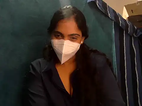 Snapshot of shainiasha1 chatting on 05-31-26, 06:09 shainiasha1 online show from 05-31-26, 06:09
