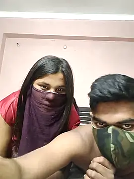 Snapshot of Nikita_G chatting on 10-17-25, 10:18 Nikita G online show from 10-17-25, 10:18