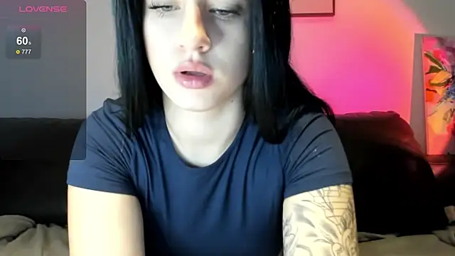 LexiSinnn online show from 11-22-25, 10:36