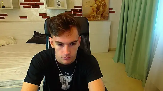 BradyFlint online show from 10-28-25, 06:01