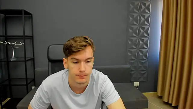 BradyFlint online show from 04-21-26, 04:30