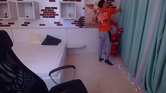 BradyFlint online show from 12-15-25, 06:08