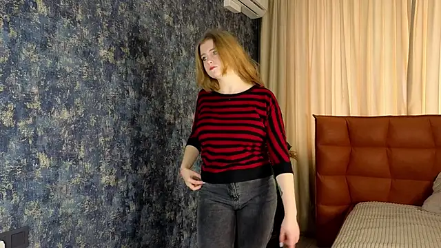 NightSaffron online show from 11-28-25, 06:57