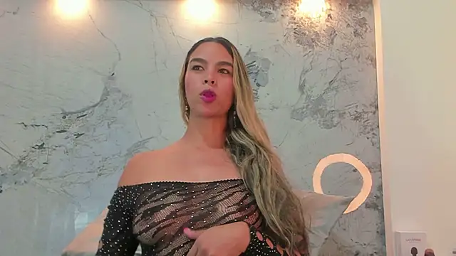 Snapshot of Karina_chastillo chatting on 05-19-26, 11:28 Karina chastillo online show from 05-19-26, 11:28