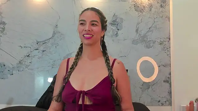 Snapshot of Karina_chastillo chatting on 05-08-26, 11:47 Karina chastillo online show from 05-08-26, 11:47