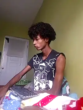 skinnyxsoo online show from 10-24-25, 01:43