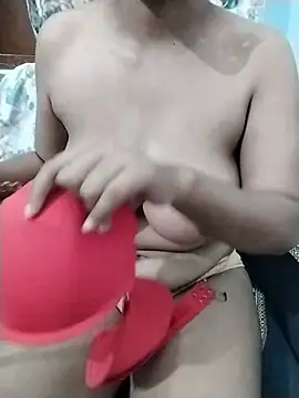 Snapshot of Lust_QueenDeepti chatting on 05-17-26, 07:30 Lust QueenDeepti online show from 05-17-26, 07:30