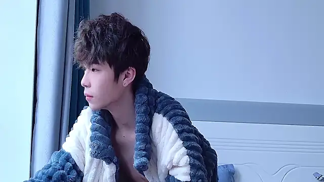 Stuffy-111 online show from 10-29-25, 04:55