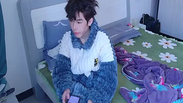 Stuffy-111 online show from 10-24-25, 04:22