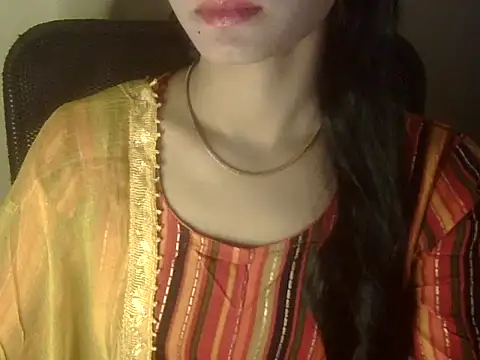 Shezi N online show from 12-14-25, 01:17