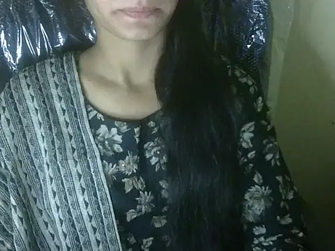 Shezi N online show from 10-25-25, 06:08