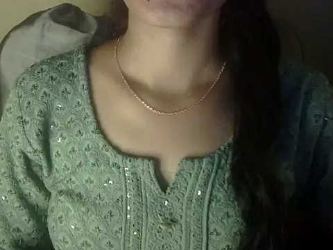 Shezi N online show from 04-15-26, 01:37