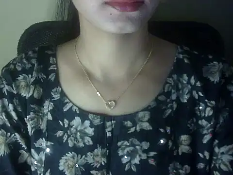 Shezi N online show from 03-06-26, 01:39