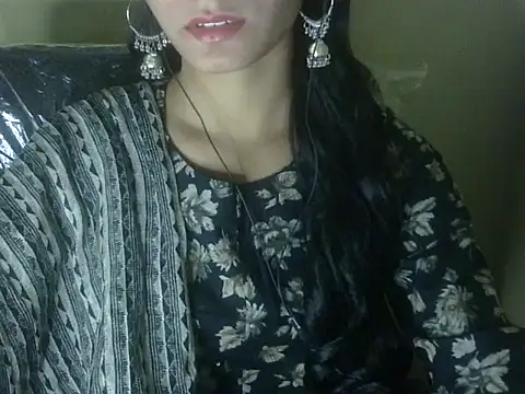 Shezi N online show from 11-27-25, 01:00