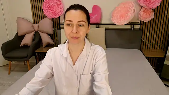 DitaNoir online show from 02-18-26, 07:17