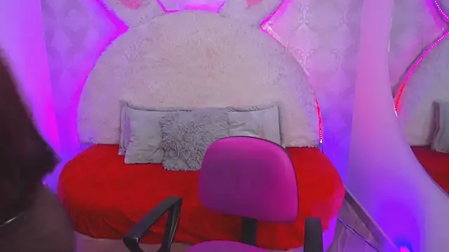 valentina clk online show from 12-16-25, 01:59