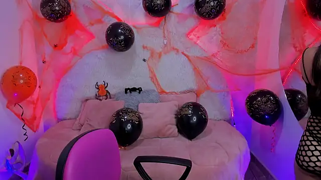 valentina clk online show from 10-31-25, 01:30