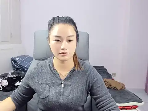 Snapshot of VVSS3322 chatting on 10-28-25, 12:26 VVSS3322 online show from 10-28-25, 12:26