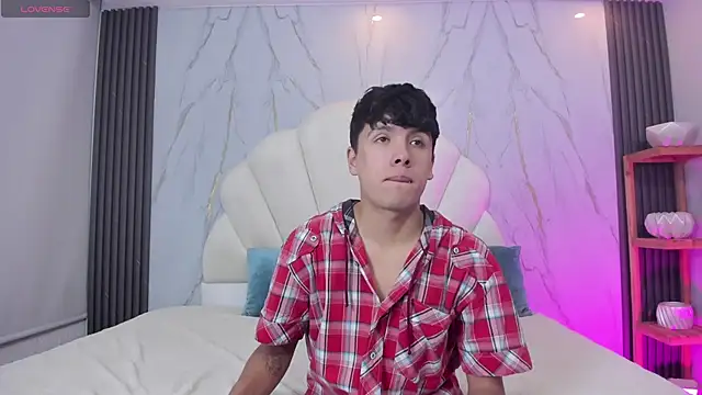 hoot booys  online show from 03-20-26, 08:54