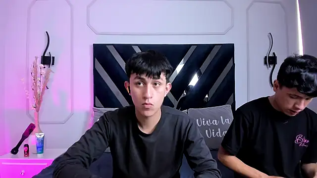 hoot booys  online show from 03-06-26, 06:03