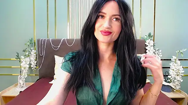 Snapshot of JaneWalch chatting on 06-12-26, 10:13 JaneWalch online show from 06-12-26, 10:13
