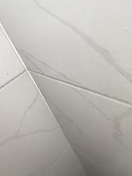 leozin01 online show from 10-25-25, 12:28