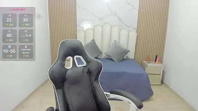 Aziz daud online show from 03-17-26, 07:06