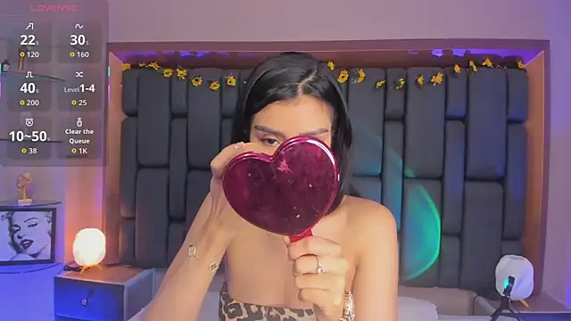 TanyaBello online show from 12-19-25, 12:51