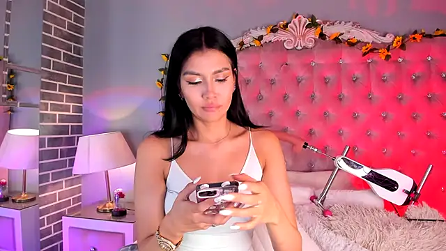Snapshot of TanyaBello chatting on 06-09-26, 07:37 TanyaBello online show from 06-09-26, 07:37