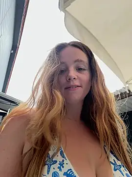 Snapshot of Rhyumii chatting on 07-18-26, 12:25 Rhyumii online show from 07-18-26, 12:25