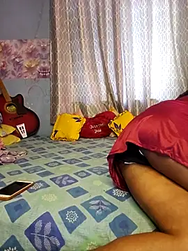 Snapshot of Desi_Maya69 chatting on 02-23-26, 04:14 Desi Maya69 online show from 02-23-26, 04:14