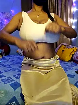 Snapshot of Desi_Maya69 chatting on 02-20-26, 06:43 Desi Maya69 online show from 02-20-26, 06:43