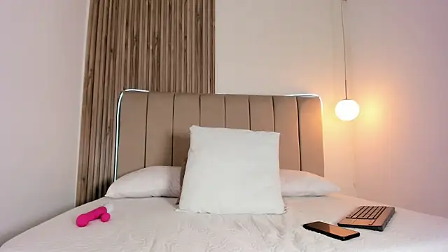 EvaaSinclair online show from 03-14-26, 08:15