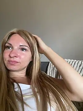 kinkysarahx online show from 07-28-26, 08:55