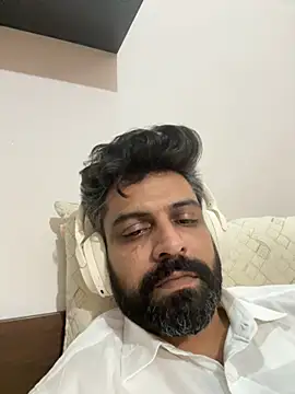 SoulHunt9 online show from 10-18-25, 05:26