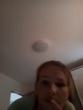 Coare Cindy online show from 10-31-25, 11:51