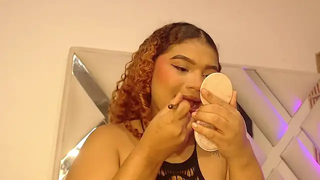 Snapshot of miel_alisha chatting on 07-04-26, 01:12 miel alisha online show from 07-04-26, 01:12