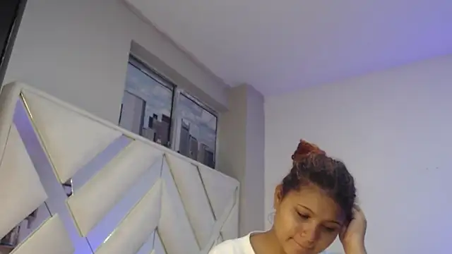Snapshot of miel_alisha chatting on 07-21-26, 12:06 miel alisha online show from 07-21-26, 12:06